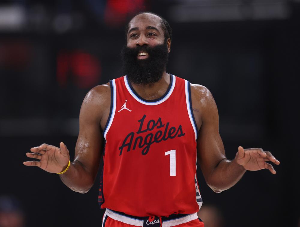 在此前与某 在此前与某