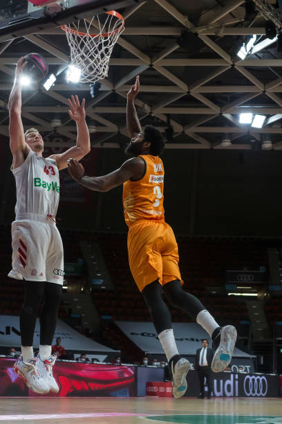 在本赛季 在本赛季