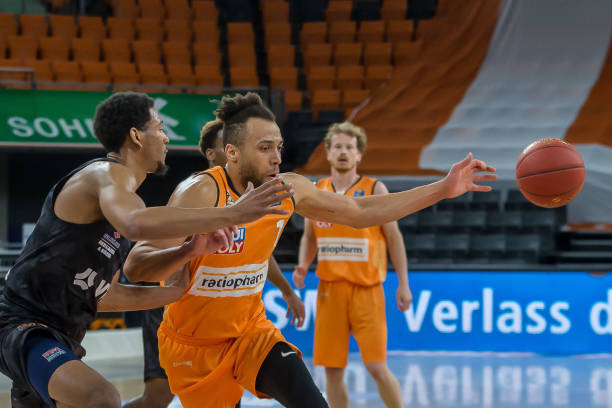 对于一名刚 对于一名刚