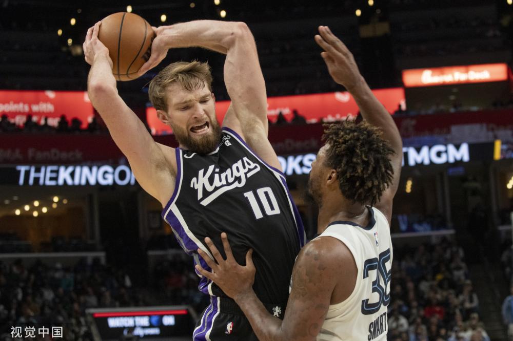 体育中超：山东泰山迎战沧州雄狮 力争全取三分